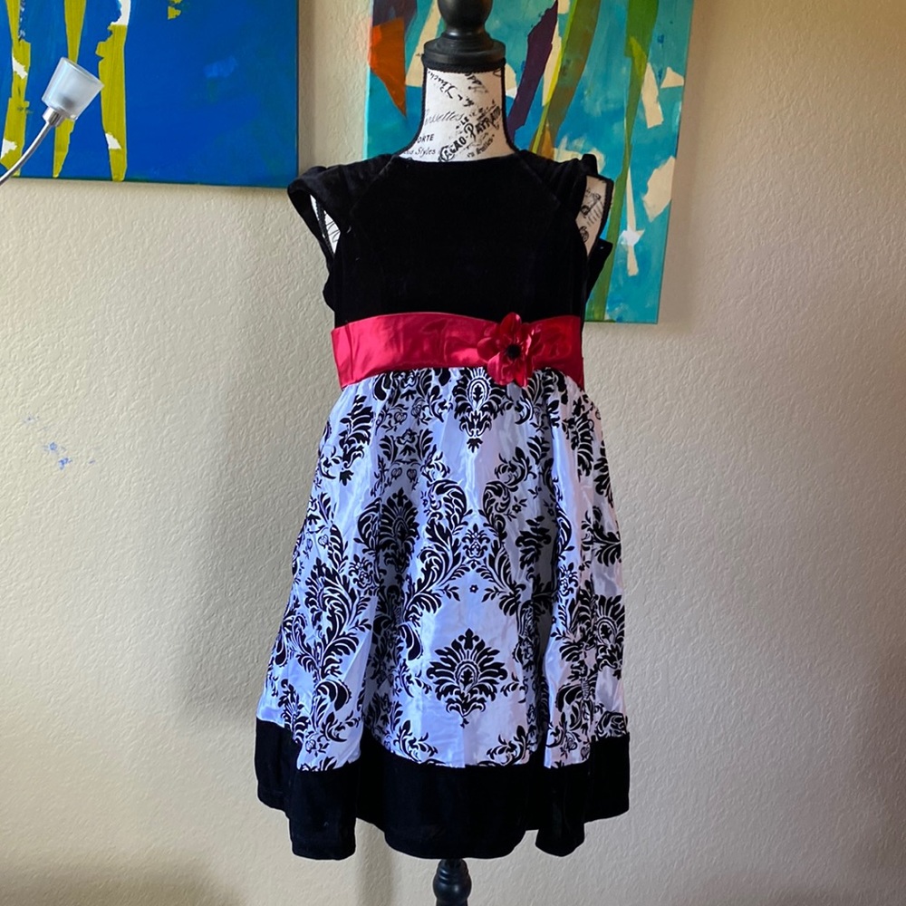 Jona Michelle size 12 dress for girls